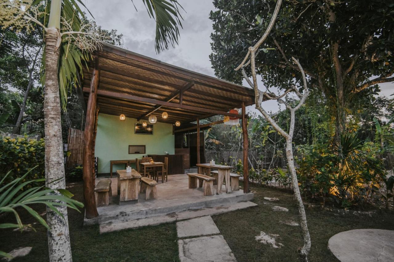 Nerima Hut Lembongan Apartment Nusa Lembongan Exterior photo